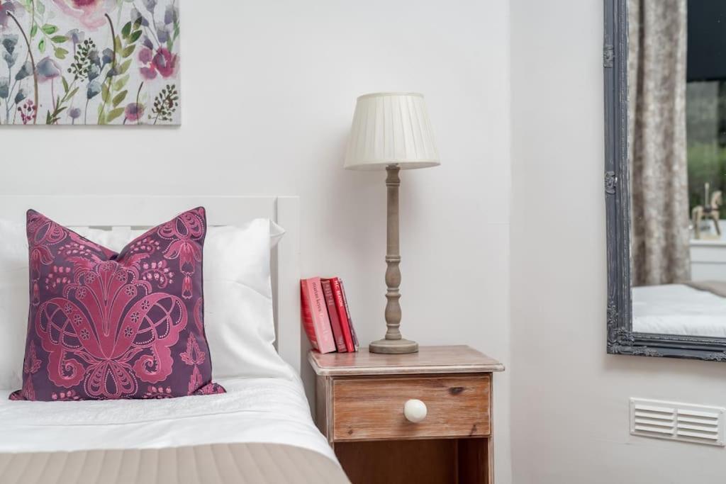 Heather Cottage, 2 Bedroom In Comrie Zewnętrze zdjęcie