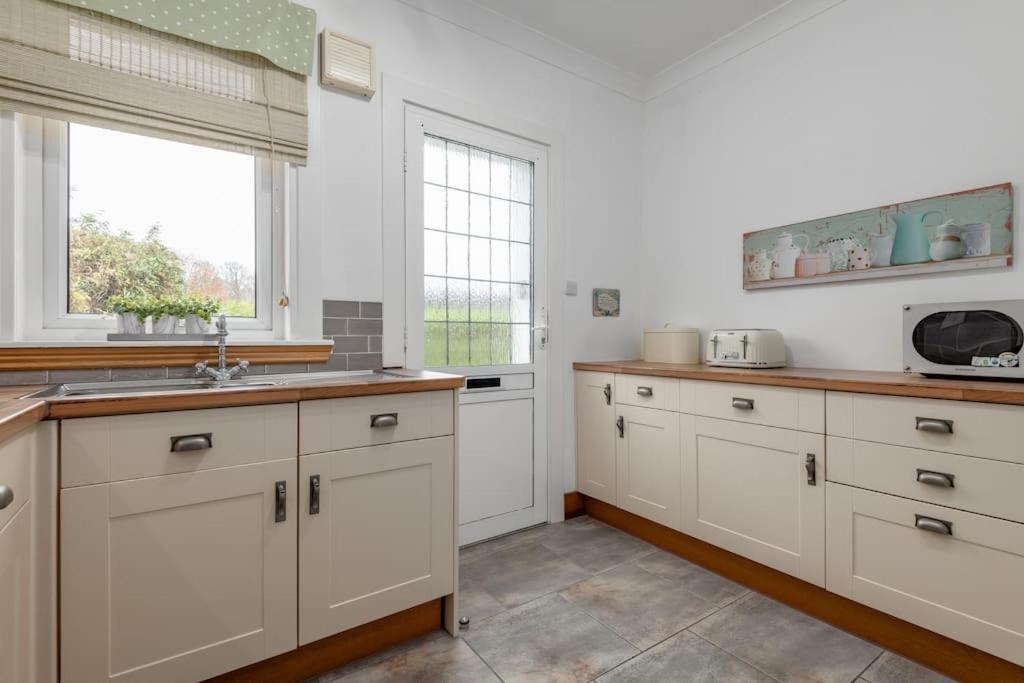 Heather Cottage, 2 Bedroom In Comrie Zewnętrze zdjęcie