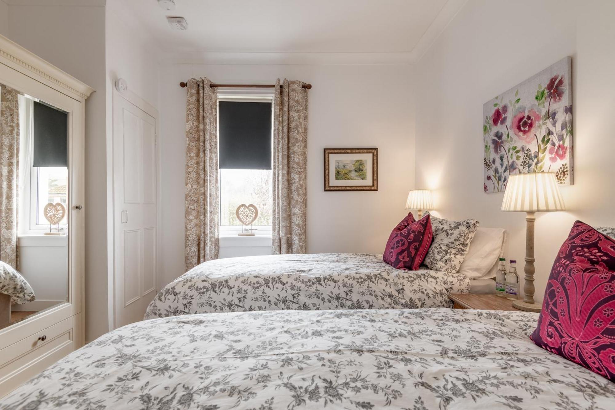Heather Cottage, 2 Bedroom In Comrie Zewnętrze zdjęcie